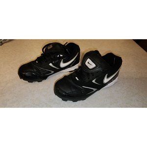 Nike kids cleats